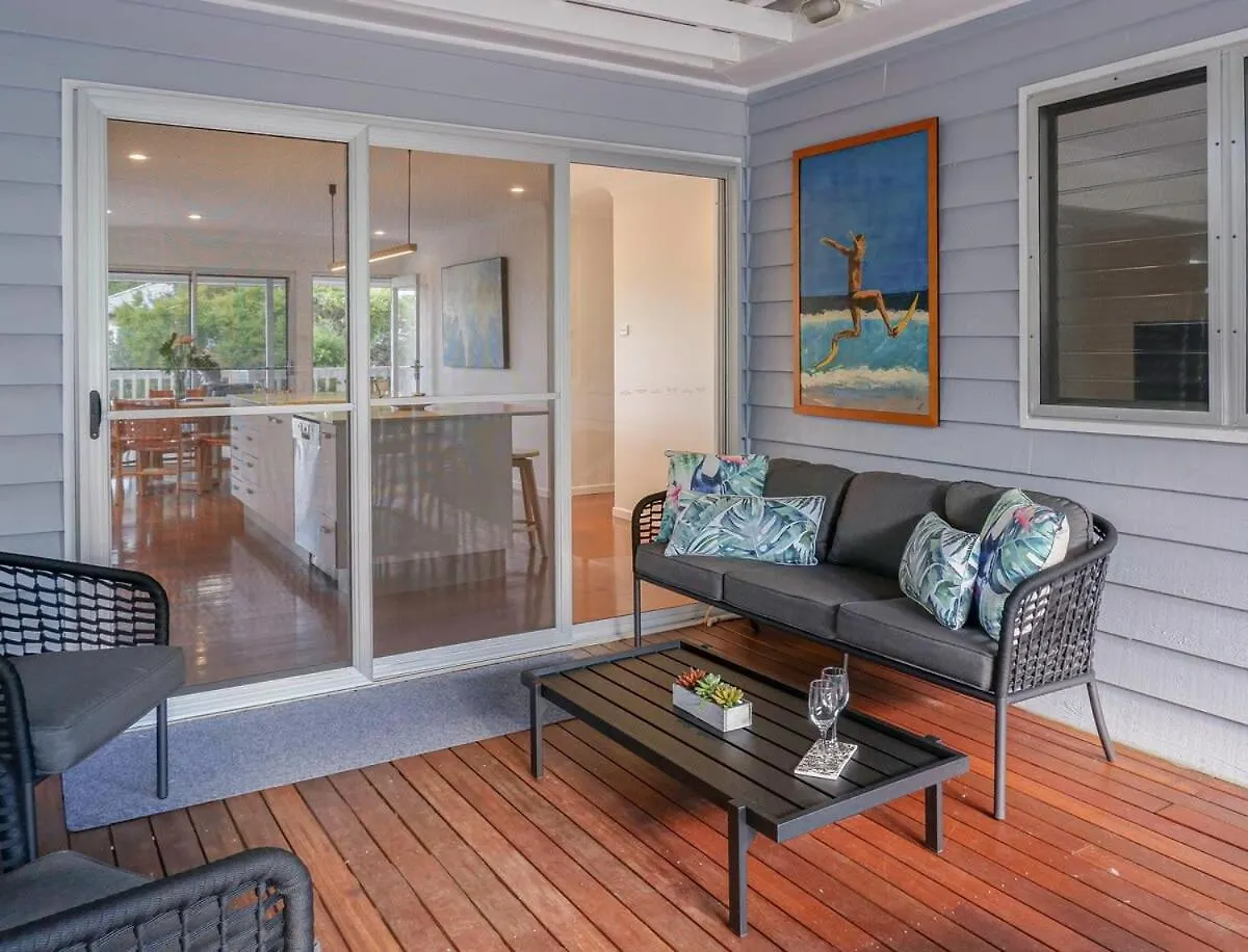 Holiday home Moffat Beach Gem - Steps To Surf Walks Cafes Caloundra